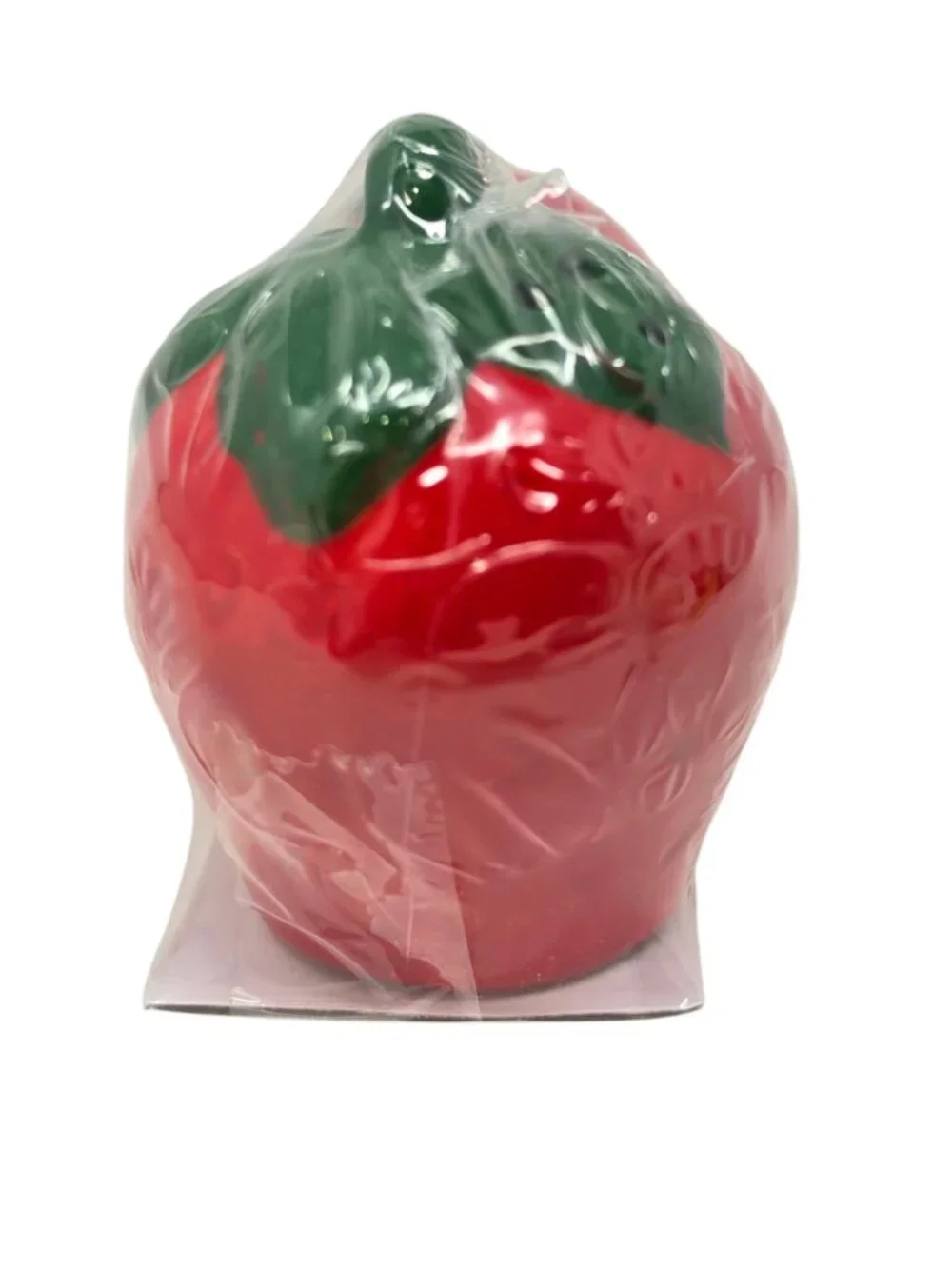 New Strawberry Salt & Pepper Shakers Set 2.25
